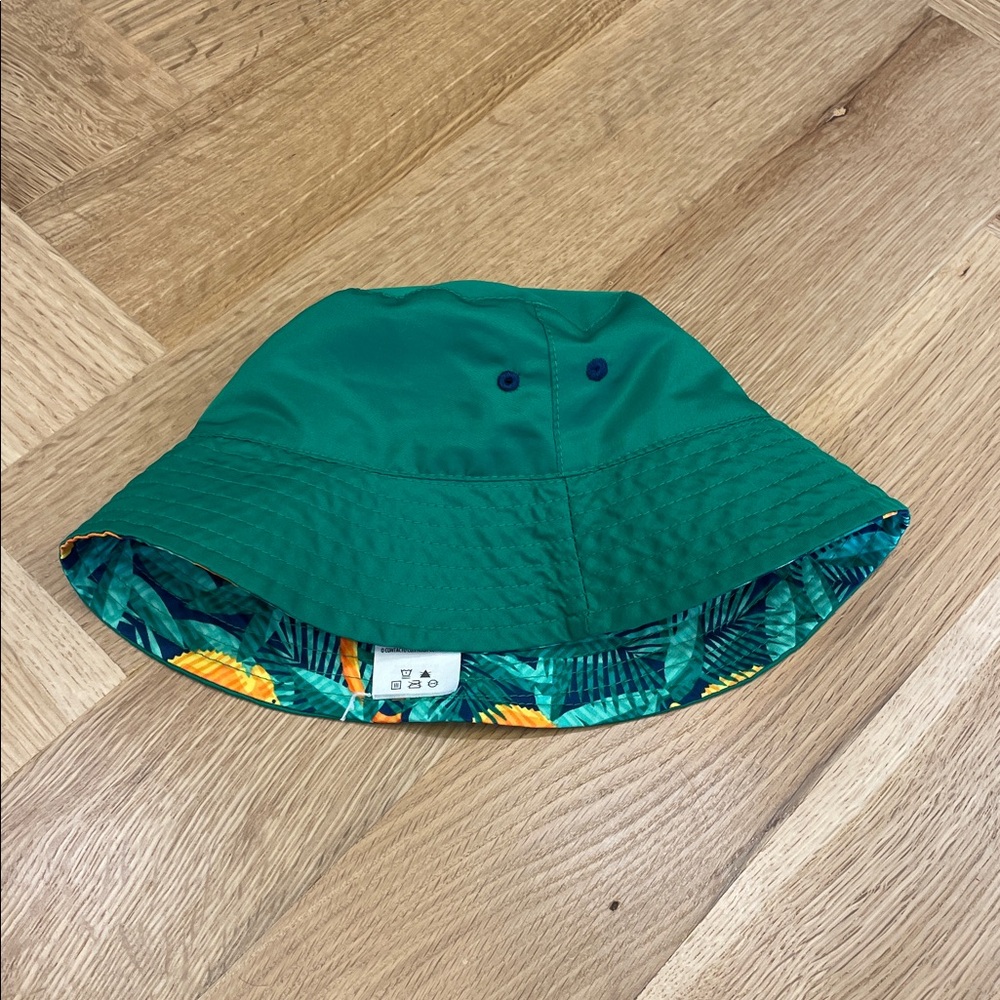 Lot of Three Reversible Swim Bucket Hats - Picture 4 of 8